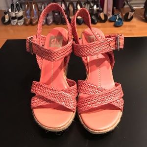 Cute Coral DV Espadrille Wedges